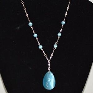 Avon Vintage Blue Moon Glow Glass Silver Tone Link Chain Pendant Necklace